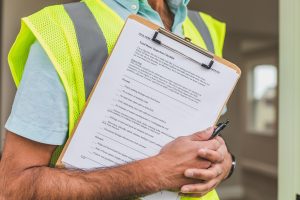 בדיקת מוצר מוכן לשיווק לפני השקה עם צ׳קליסט איכות ואריזה